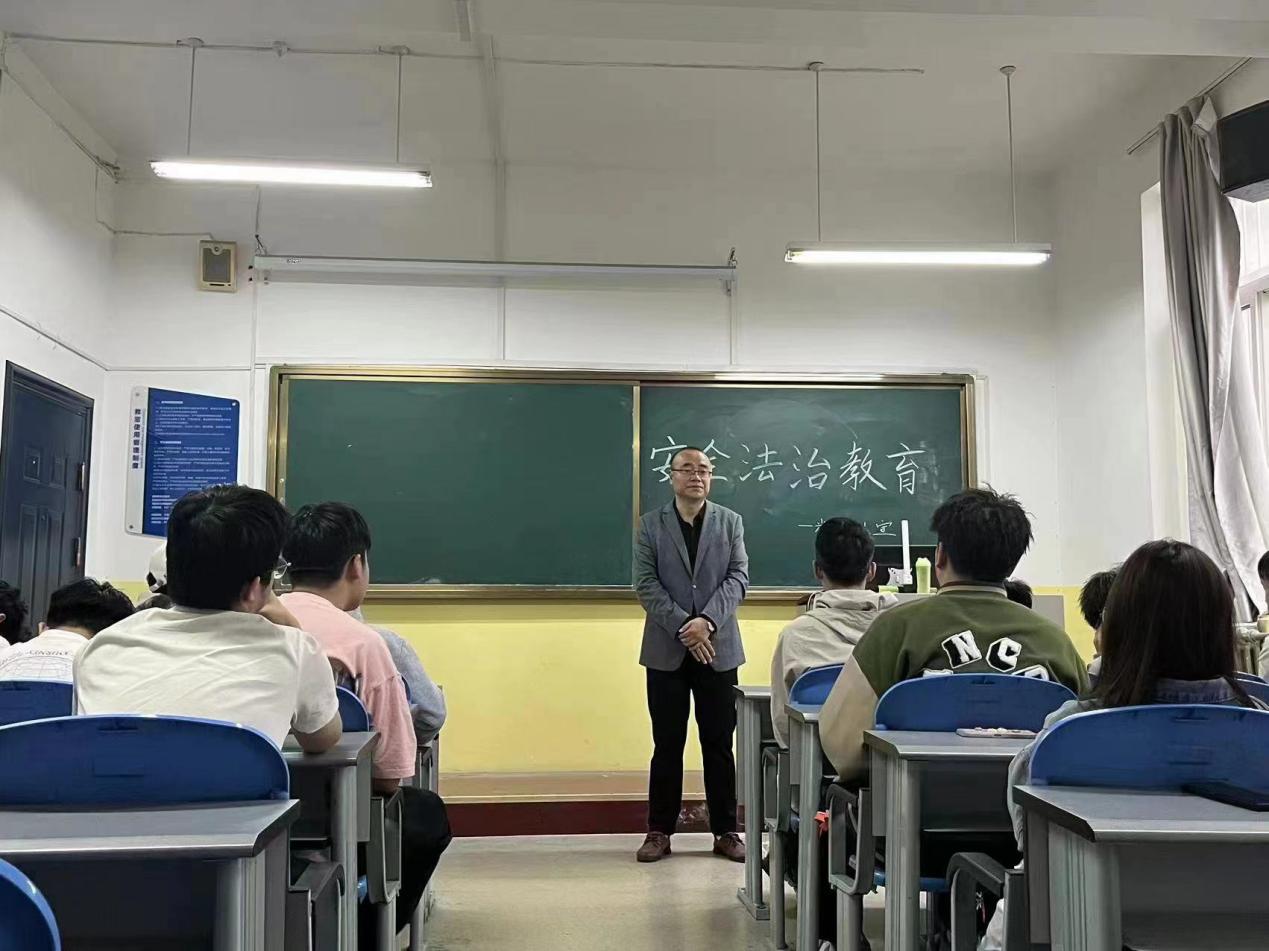 5D0BEAEC77CB291145BB9D0A705D9C40 5D0BEAEC77CB291145BB9D0A705D9C40