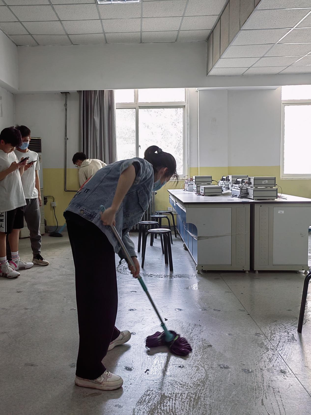 图片 (3) 图片 (3)